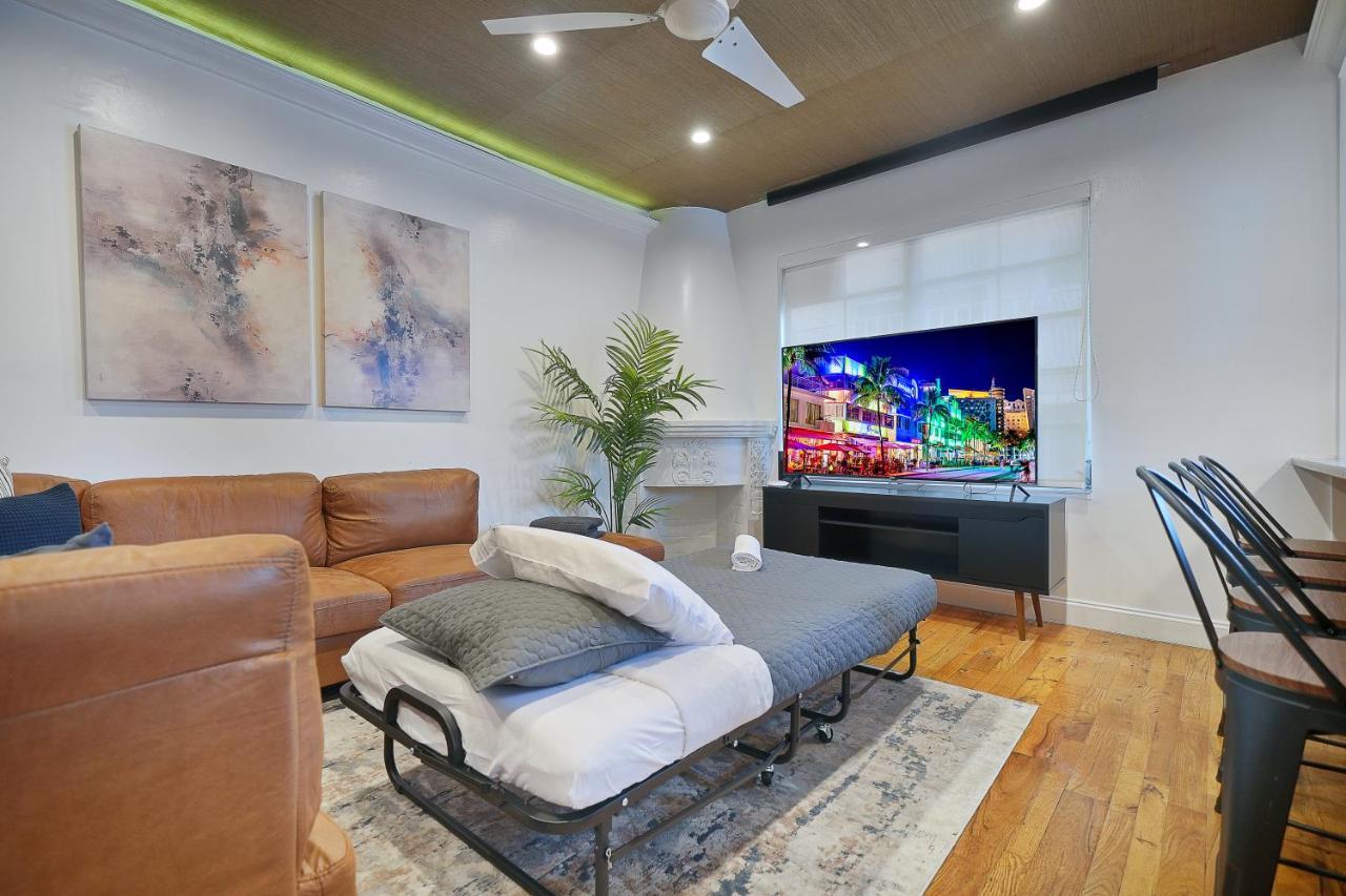 Large & Bright Sleep Up To 8 Only 2Min From Ocean! Lejlighed Miami Beach Eksteriør billede